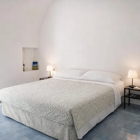 Hotiday And View Aparthotel Positano