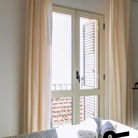 Hotiday And View Aparthotel